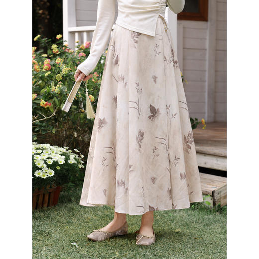 鹿向南「枯蝶逸境」新中式国风碎花半身裙女春季新款杏色中长裙子 商品图2