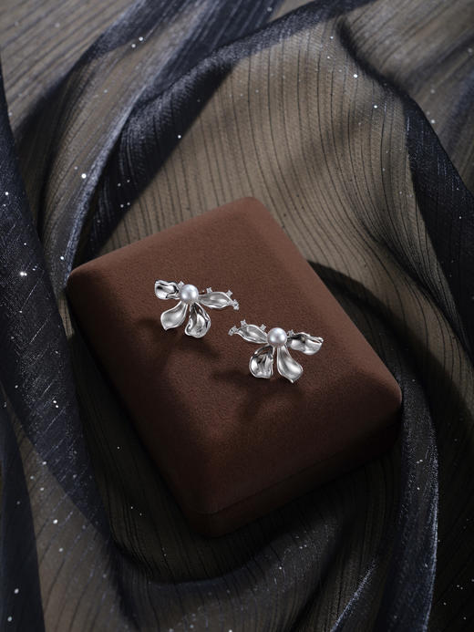 子佩集【元气情结】银S925珍珠惜王妃耳钉【QJED010】大蝴蝶2602 商品图5