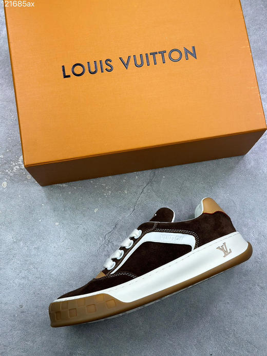 春季特惠💰560 2026早春全新上架 # LV 路易威登 Tilted Low Sneakers 倾斜系列低帮复古休闲运动板鞋 商品图2