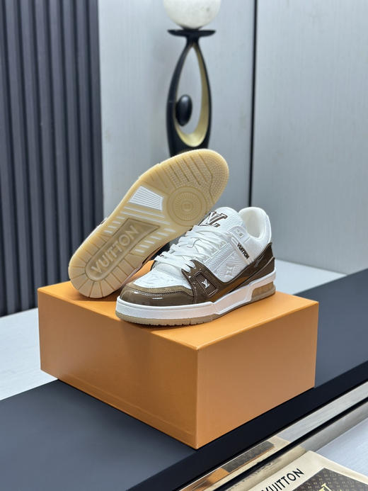 春季特惠💰650 LV 公司级 # 驴牌 Trainer 低帮休闲板鞋 商品图5