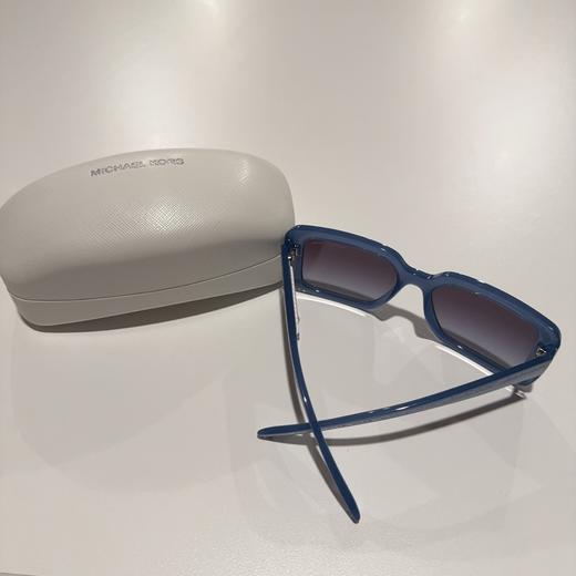 到手价599元 蓝色 超低价 MK墨镜 100%防UV紫外线，logo镜腿 送人自留都可 美国代购，无中文标签，介意慎拍 商品图3