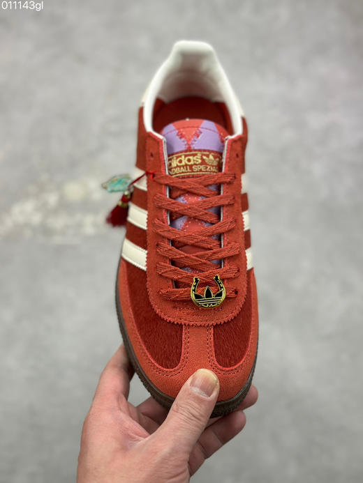 春季特惠💰340 马年限定 # Adidas originals 新年款 经典运动 德训鞋 红色羚羊松糕系列复古百搭厚底增高低帮休闲运动板鞋 商品图1