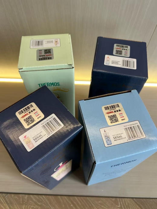 原单正品膳魔师多款联名吸管杯缤纷亮相！哈利波特、小王子等IP梦幻联动，四色，565ml 商品图2