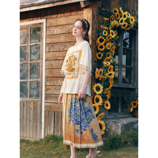 两三事梵高文艺 假日舞会 2026春季新款复古印花百褶裙高腰半身裙 商品图3