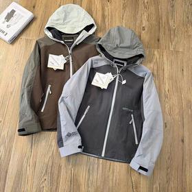 F030467户外运动百搭时尚便捷轻量防风透气耐磨连帽夹克外套