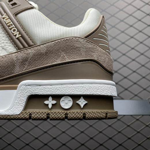 春季特惠💰720 LV 纯原版本 # 驴家 Trainer 低帮休闲板鞋 商品图3