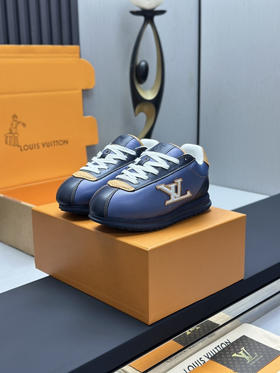 春季特惠💰650 LV 驴牌 BUTTERSOFT 阿甘鞋