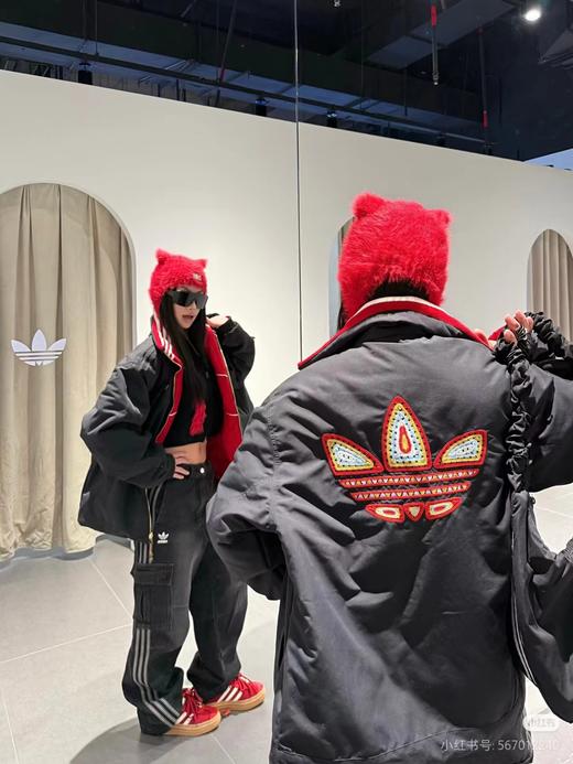 F0304121秋冬复古运动风两面穿哑光软质料保暖棉服黑红撞色外套 商品图11