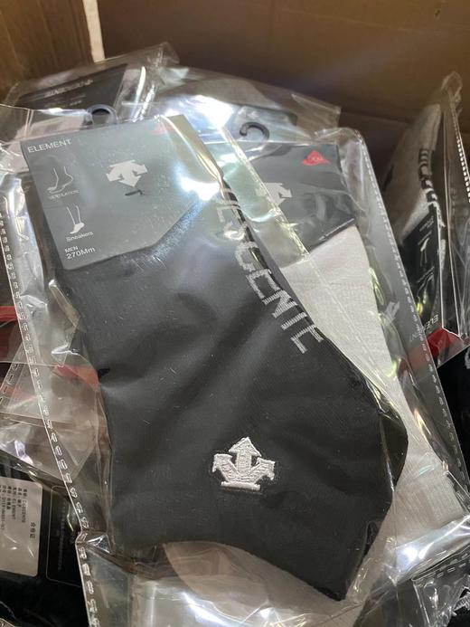 F0304110一组3双刺绣透气抗起球不易变形夏款男士船袜 商品图7