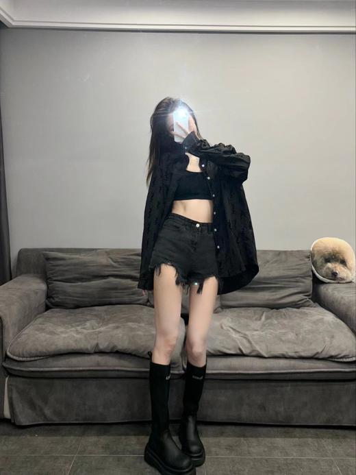 F030421新款植绒满印字母印花颜值超高的显瘦气质衬衫男女同款 商品图7