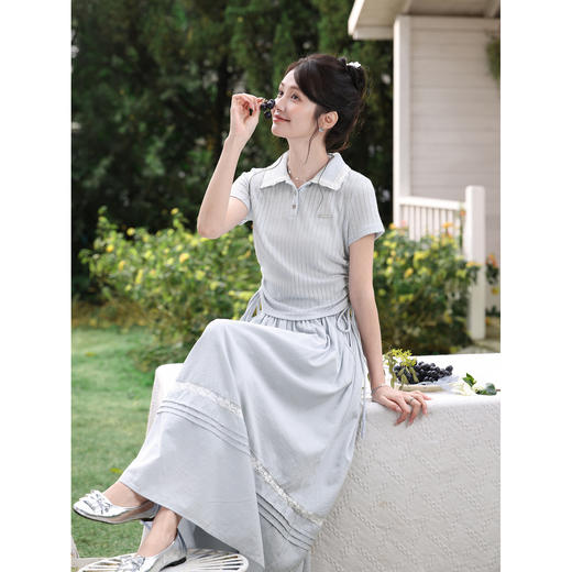 鹿向南「静美时光」雾霾蓝半身裙女春季高级感度假风高腰A字长裙 商品图4