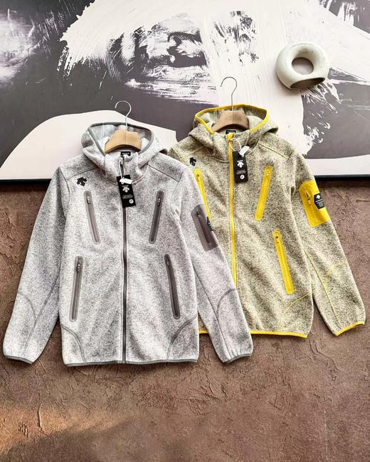 F0304118百搭针织立领抓绒保暖运动风连帽防风透气夹克外套 商品图0