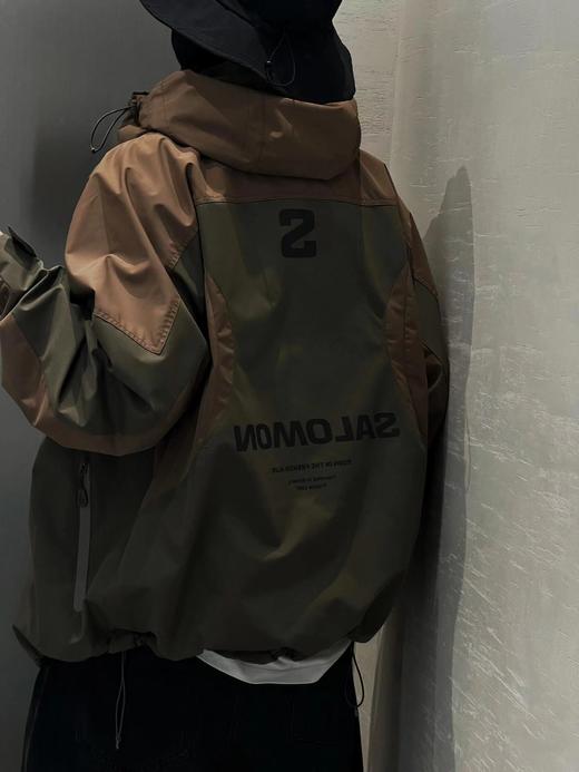 F030482户外拼色连帽男款徒步登山防风防水夹克外套 商品图8