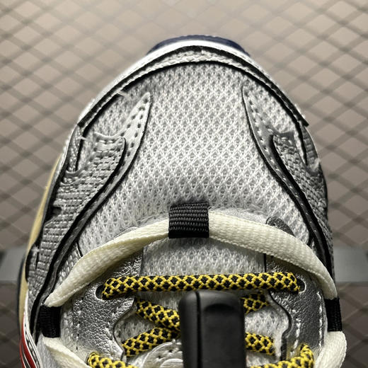 春季特惠💰360 TOGA x ASICS 亚瑟士 Gel-Cumulus 16 TG 联名款 网面低帮休闲运动鞋 商品图6