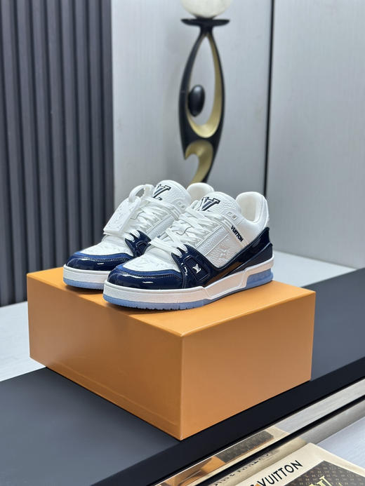 春季特惠💰650 LV 公司级 # 驴牌 Trainer 低帮休闲板鞋 商品图0
