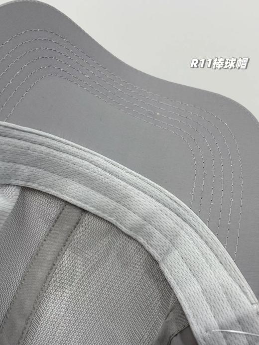 F030472速干冲孔透气侧面硅胶小标时尚舒适轻便情侣款棒球帽鸭舌帽 商品图12