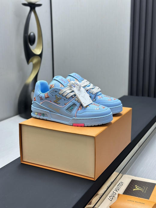 春季特惠💰650 LV 公司级 # 驴牌 Trainer 低帮休闲板鞋 商品图1