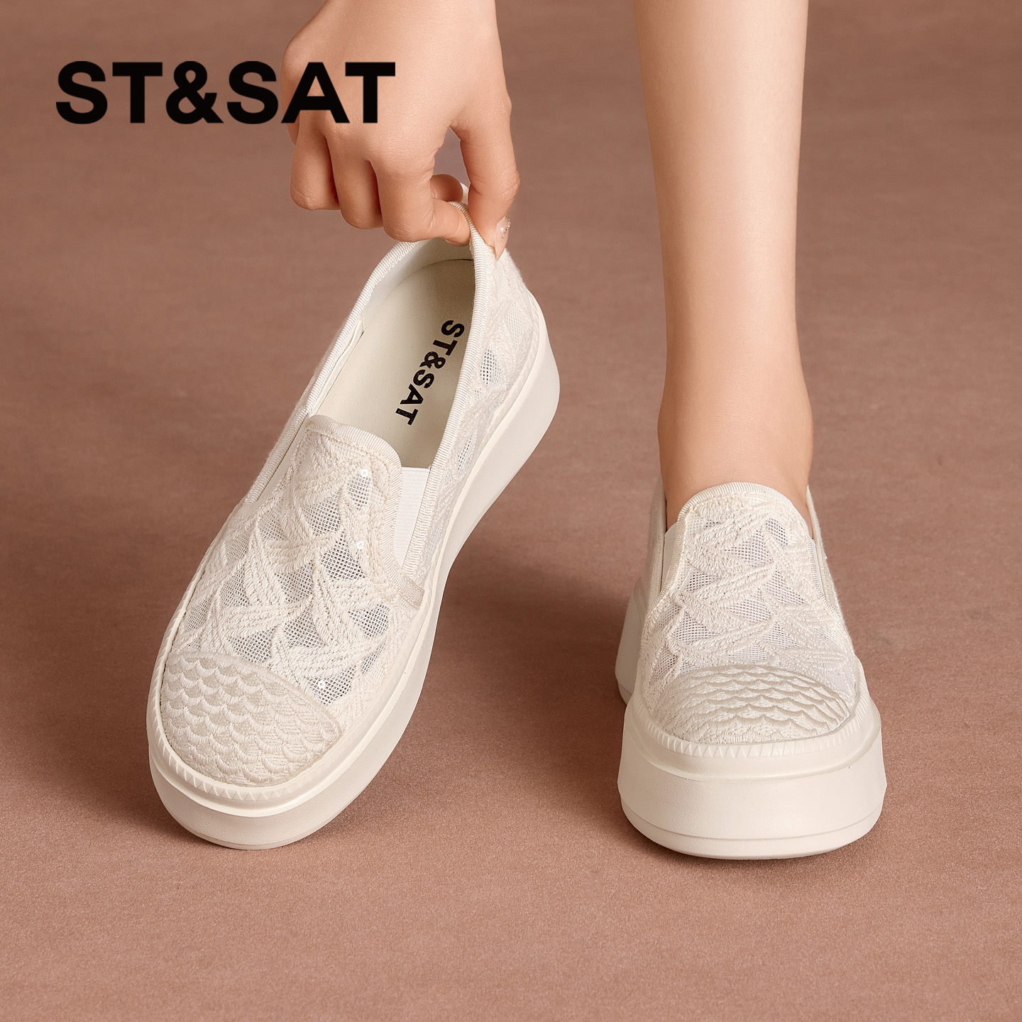 星期六26夏新款编织鞋头休闲厚底蕾丝渔夫鞋SSE2111CM4