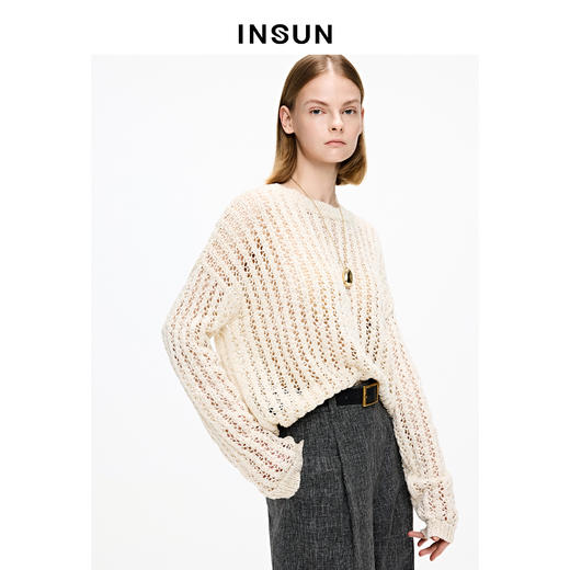 INSUN恩裳圆领休闲肌理感镂空长袖针织衫 商品图0