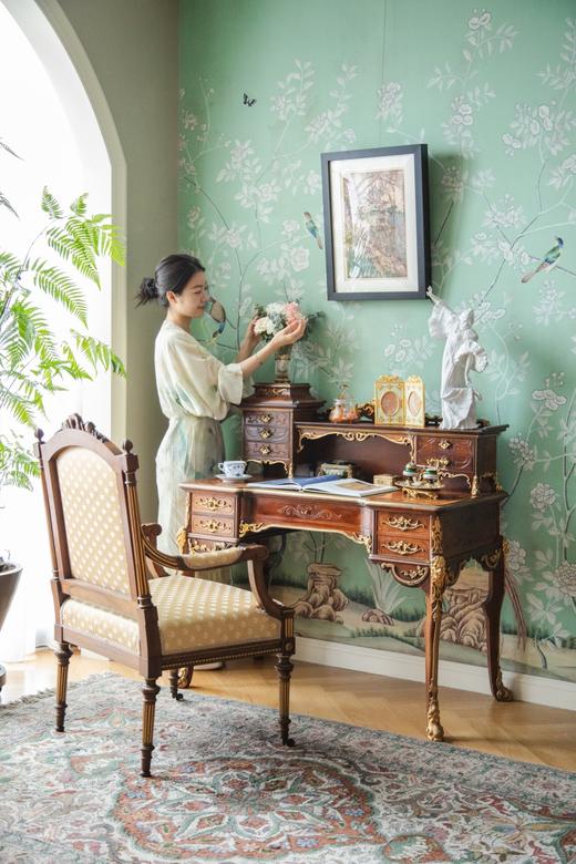 独角鹿西洋古董19世纪末法国家具名坊VIARDOT签名出品东方风格瑞兽主题铜鎏金精雕装饰卷叶纹硬木浮雕分层写字桌 商品图1