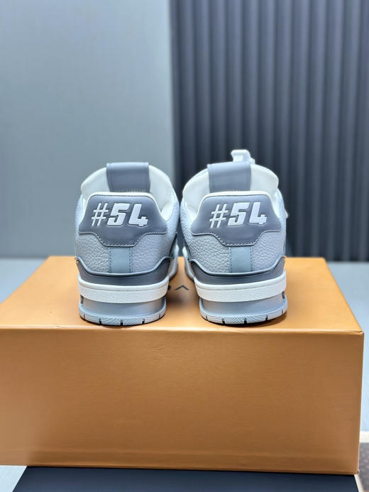 春季特惠💰650 LV 公司级 # 驴牌 Trainer 低帮休闲板鞋 商品图6