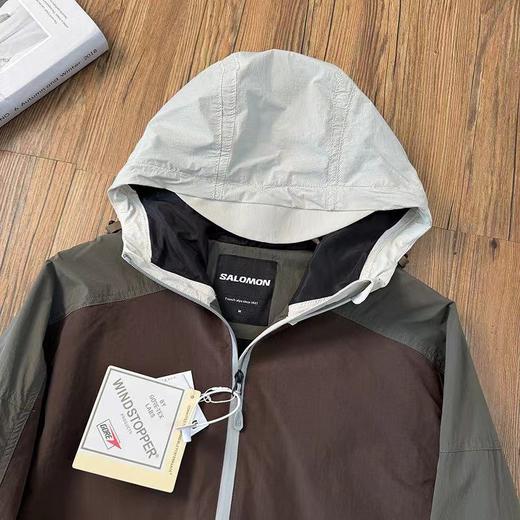 F030467户外运动百搭时尚便捷轻量防风透气耐磨连帽夹克外套 商品图4