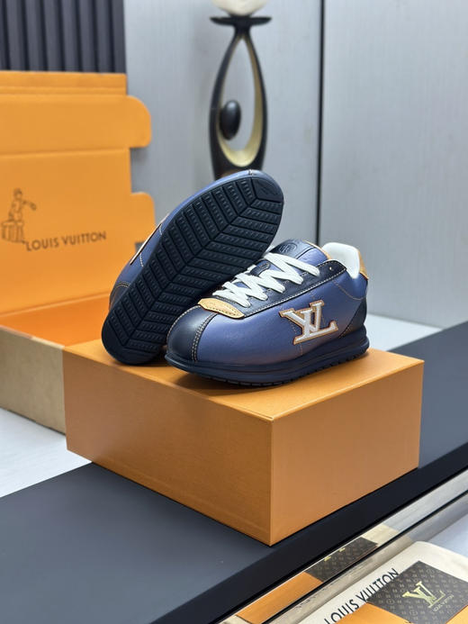 春季特惠💰650 LV 驴牌 BUTTERSOFT 阿甘鞋 商品图5