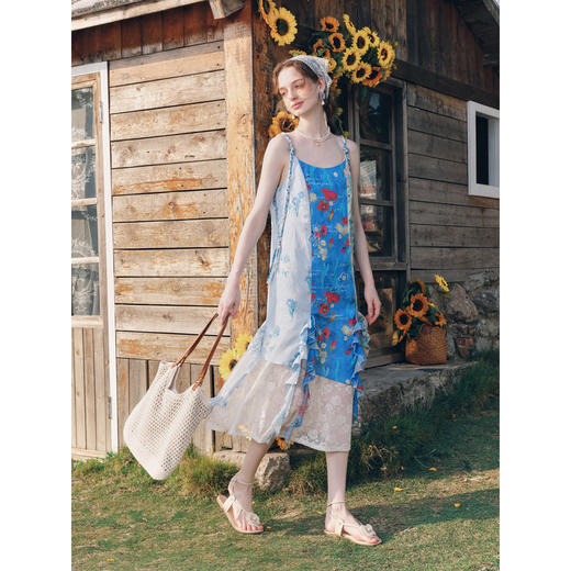 两三事梵高文艺季夏之声2026春季新款森女风拼布印花吊带裙连衣裙 商品图1