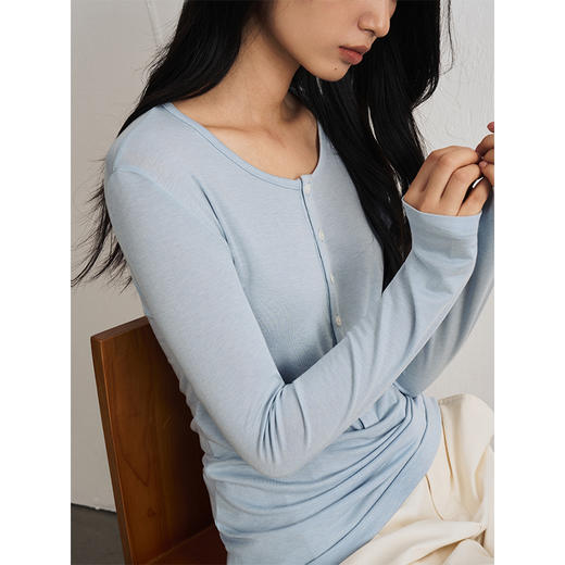 【被问麻了！两位数就能买到的羊毛打底衫】羊毛天丝醋酸完美结合 修身款式 拉伸腰线 商品图9