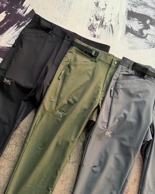 F030464刺绣新款户外男软壳裤子防风防泼水徒步登山裤长裤 商品图2