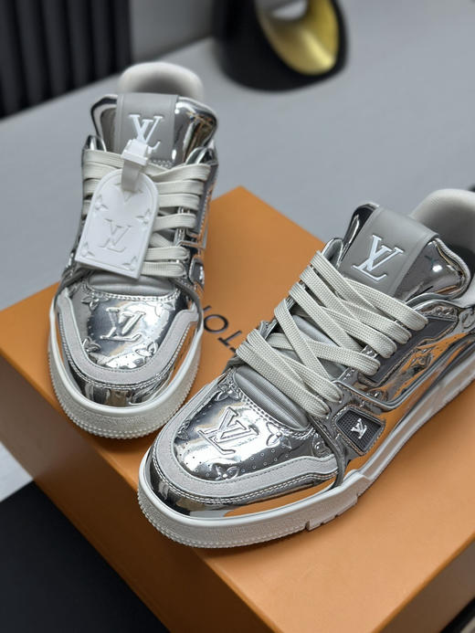 春季特惠💰650 LV 公司级 # 驴牌 Trainer 低帮休闲板鞋 商品图4