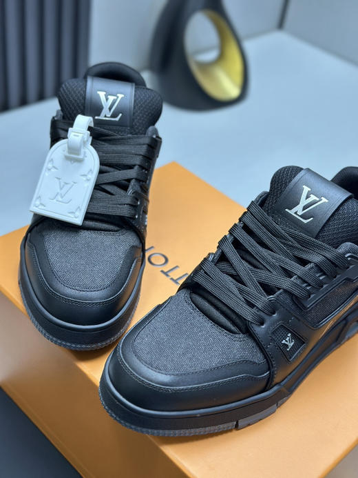 春季特惠💰650 LV 公司级 # 驴牌 Trainer 低帮休闲板鞋 商品图4