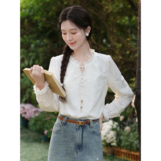 鹿向南「漫漫风月」法式设计感衬衫女春季新款宽松提花长袖上衣 商品图1