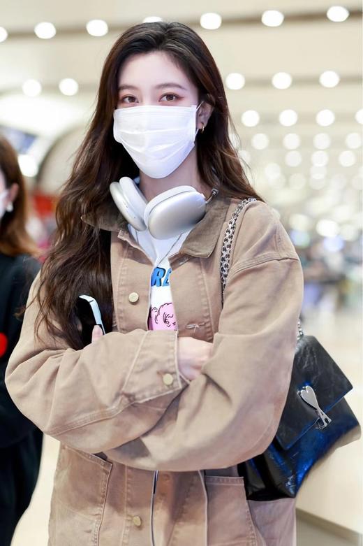 F0304127美式复古重磅翻领设计感宽松百搭设计感猎装夹克外套 商品图7