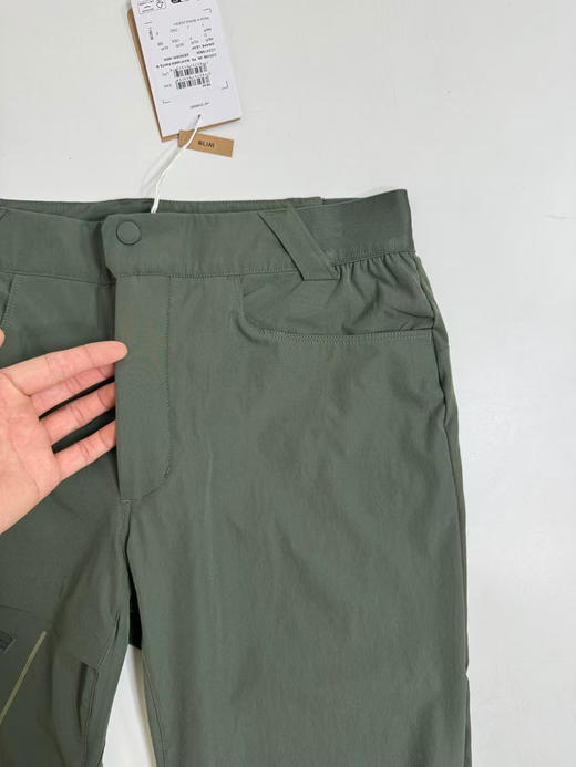 原单正品 Salomon WAYFARER 软壳徒步裤，征服每一步的自信选择！
黑色M-XXL 绿色 S-XXL 商品图10