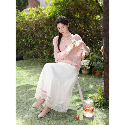 鹿向南「晴肩织夏」杏色蕾丝拼接吊带背心女夏季修身无袖内搭上衣 商品图4