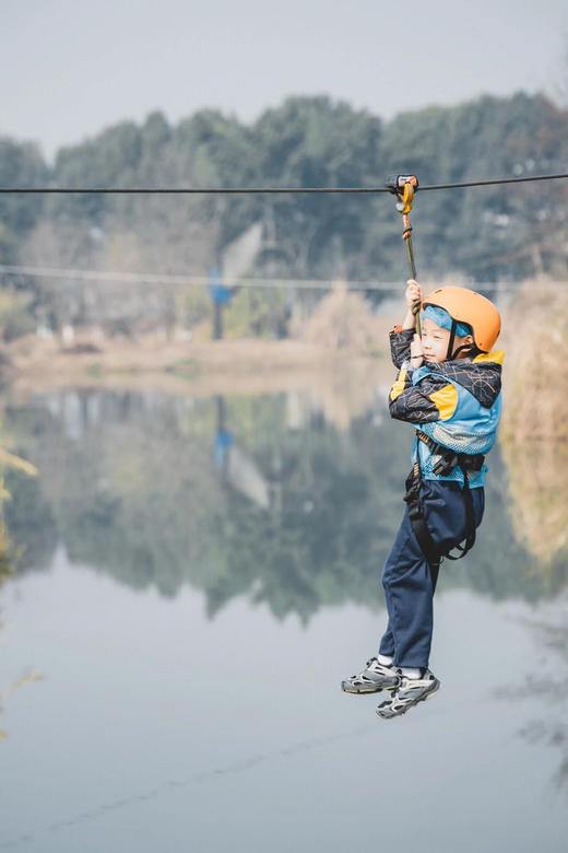 春假4.1-4.3【户外大冒险. 6大主题日归独立营】云顶路极飞车+山野徒步+竹编小船； 丛林穿越+山野徒步+布袋拓印；真人CS+攀树+越野车+套鸭子；挖野菜+抓泥鳅+制作叶儿粑+扎染…… 商品图6