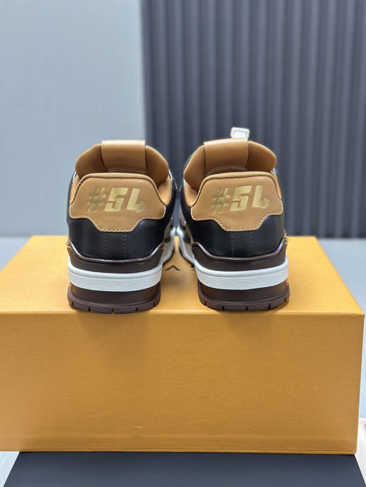 春季特惠💰650 LV 公司级 # 驴牌 Trainer 低帮休闲板鞋 商品图6