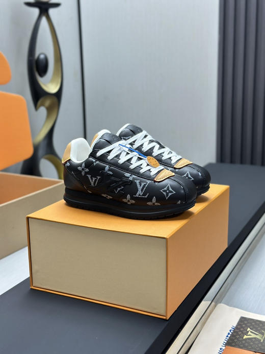 春季特惠💰650 LV 驴牌 BUTTERSOFT 阿甘鞋 商品图1