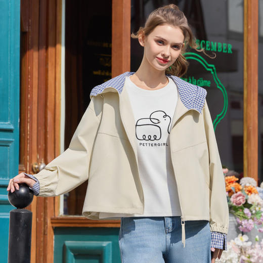 半身缘女装 春季宽松连帽格纹拼接花瓣边帽檐外套261113P01340265 商品图1