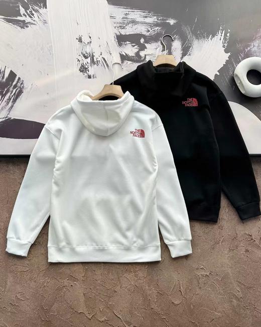 F0304100春季新品休闲百搭情侣胸前大印花双层华棉连帽卫衣 商品图7