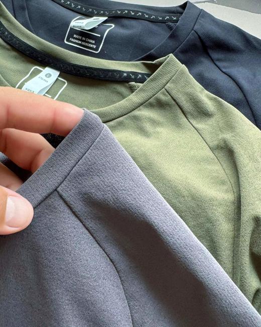 F0304120户外速干透气轻便弹力针织面料圆领长袖T恤打底衫 商品图6