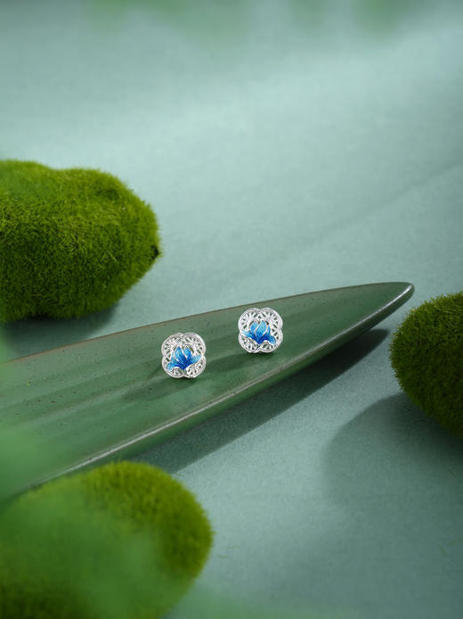 子佩集【轩畔玉兰】银S990耳钉【QFES050】原创作品花丝珐琅彩四叶玉兰莲2602 商品图3