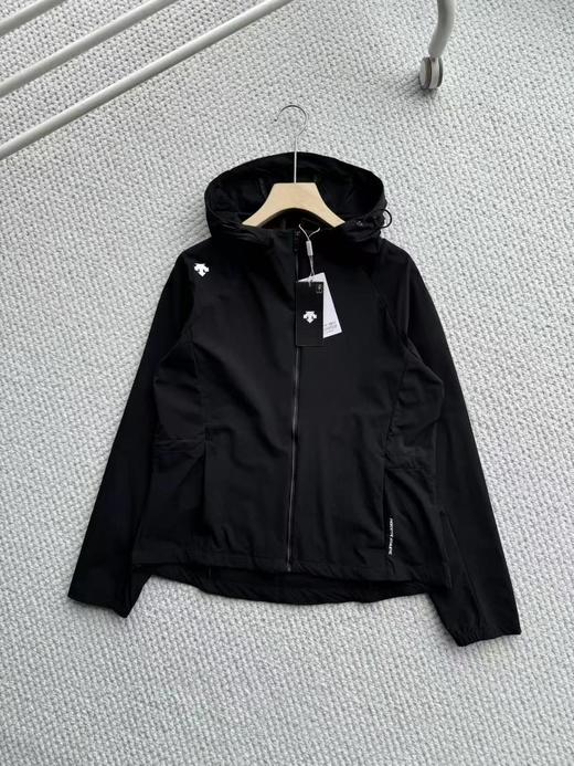 F030477女士户外运动立体剪裁舒适透气连帽外套上衣 商品图7