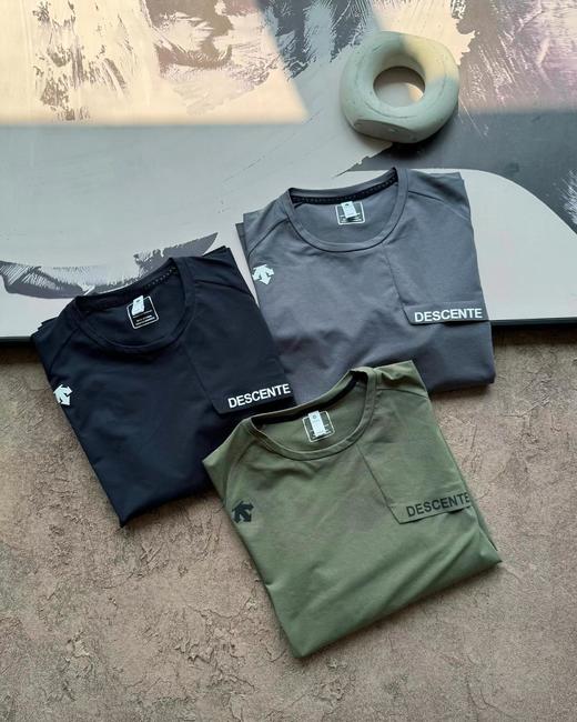 F0304120户外速干透气轻便弹力针织面料圆领长袖T恤打底衫 商品图1