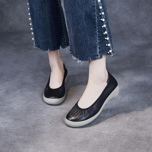 真皮单鞋春款浅口奶奶鞋，圆头坡跟一脚蹬妈妈鞋	 ZM258167 商品图2