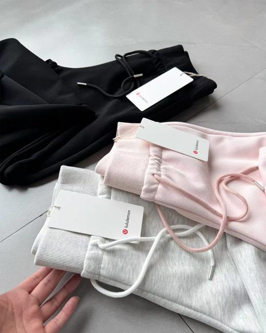 F030465新款休闲运动腰部抽绳设计瑜伽裤便捷百搭中腰阔腿卫裤 商品图10