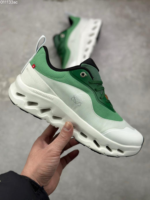 春季特惠💰330 Loewe x ON 罗意威昂跑联名 Cloudtilt 2.0 系列 高品质出货 商品图3