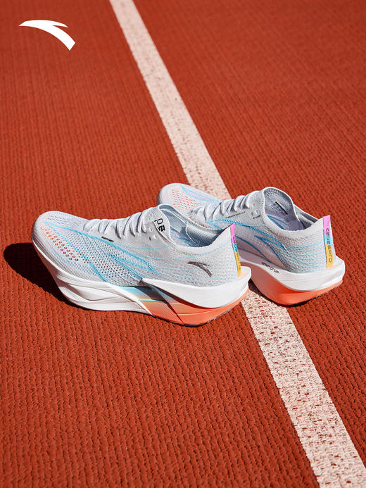 安踏C202 6代 PRO丨专业碳板跑鞋新款男减震防滑运动鞋112615576R 商品图3