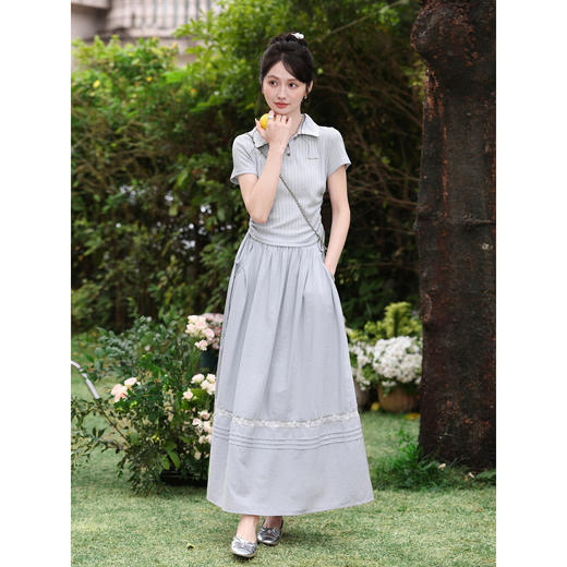 鹿向南「静美时光」雾霾蓝半身裙女春季高级感度假风高腰A字长裙 商品图1